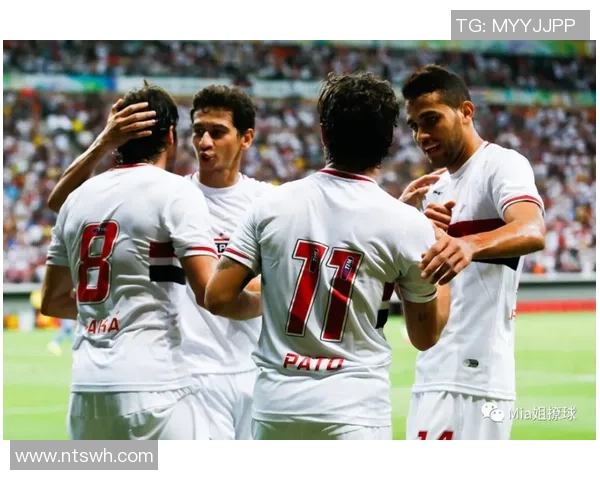 圣保罗与科林蒂安的对决背后隐藏的故事与历史渊源分析 圣保罗与科林蒂安的对决背后隐藏的故事与历史渊源分析